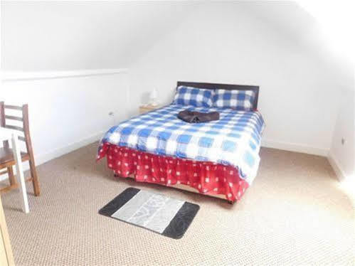 Spencer Inn Apartments Harrow Exteriör bild